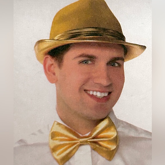 Men’s New Years Eve Metallic Gold Pre-Tied Neck Bow Tie NWT - Picture 4 of 7